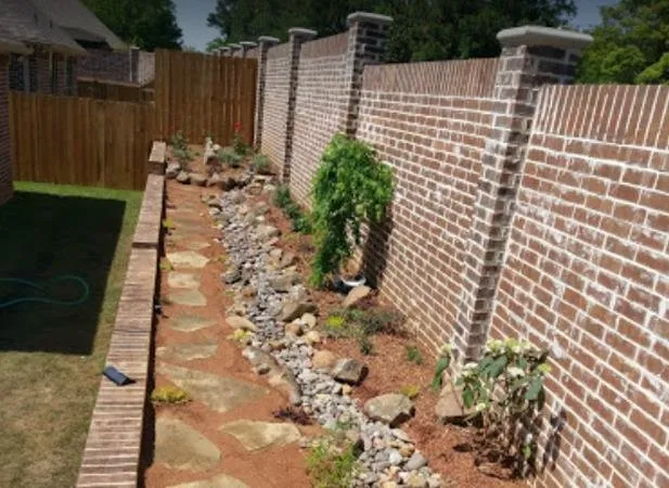 Reliable yard cleanup service near you in Flint, TX by Prestige Landscape