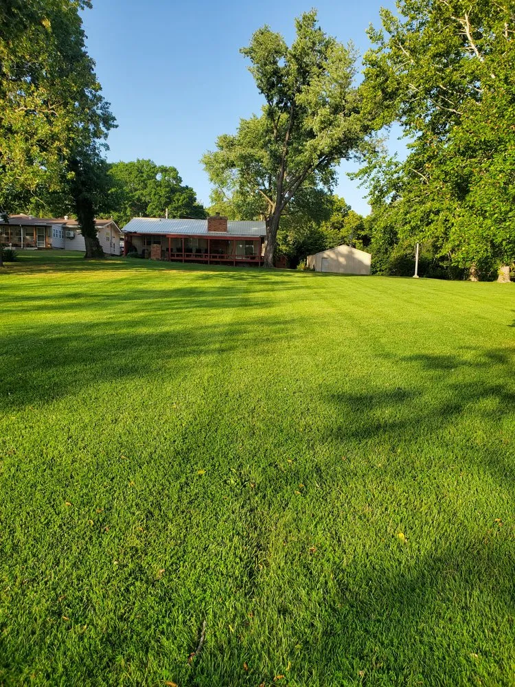 Reliable garden landscaping with custom design in Warsaw, MO by Prestige Lawn & Landscaping