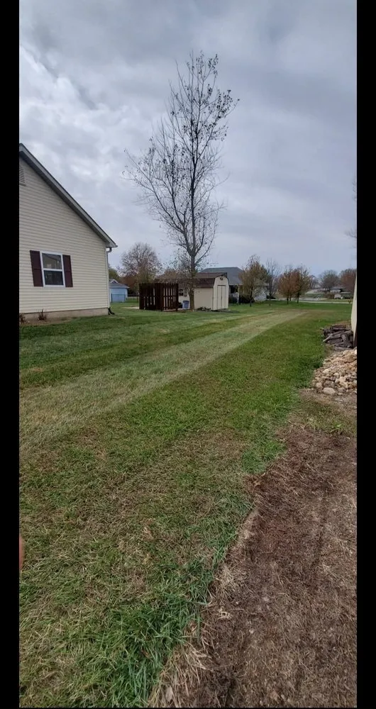 Top-rated lawn care service near you across Warsaw, MO - Prestige Lawn & Landscaping