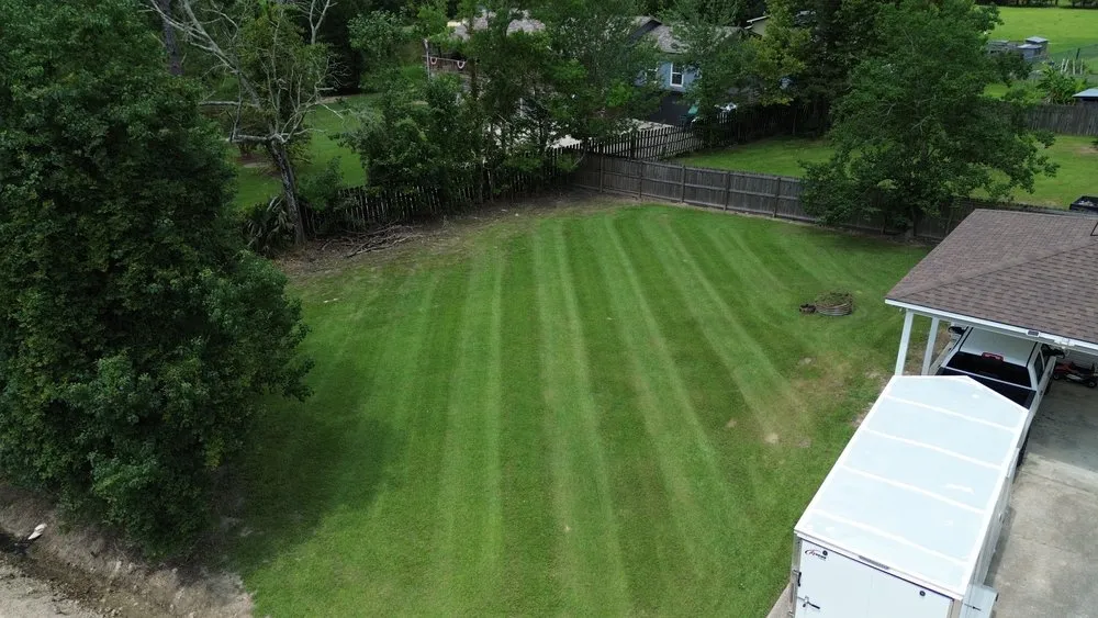Professional yard maintenance experts serving Central, LA - Prestige Lawn and Landscape