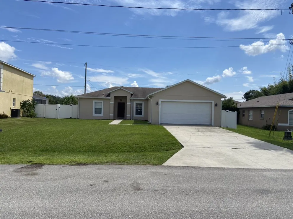 Custom outdoor landscaping in Kissimmee, FL by Prestige Lawn Care