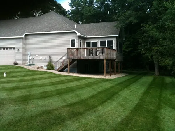 Custom yard cleanup service in Shelbyville, KY by Prestige Lawn Care