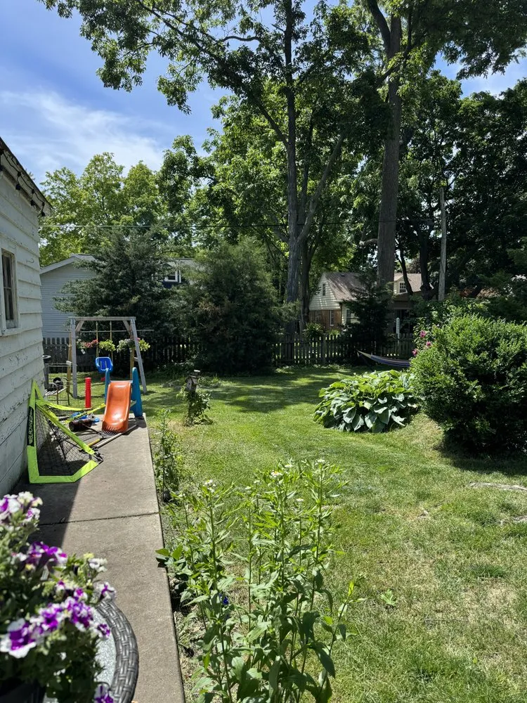 Reliable garden landscaping experts serving Yorkville, IL - Prestige Lawn Pro’s