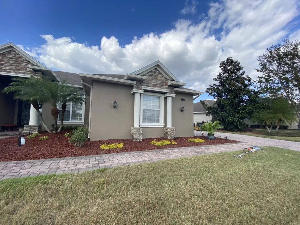 Custom landscape design near you in Lakeland, FL by Prestige Lawns & Landscaping