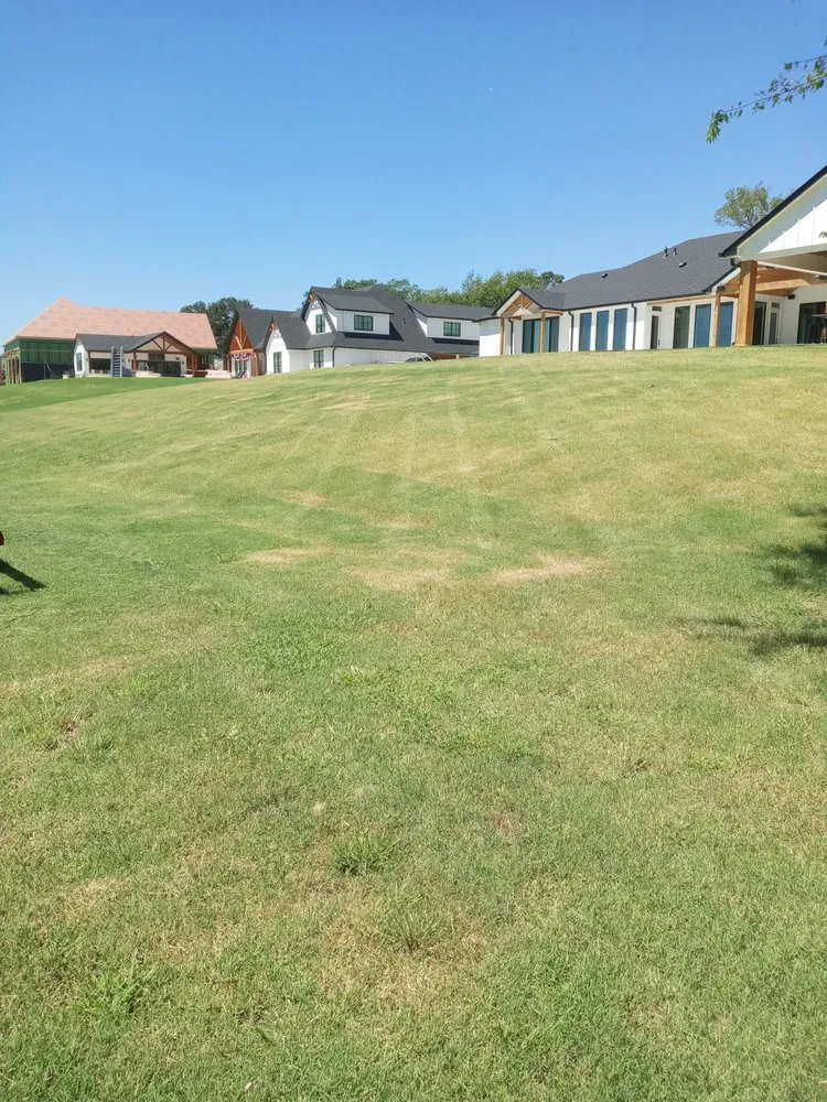 Top-rated lawn care service in Salina, OK - Prestige Lawns