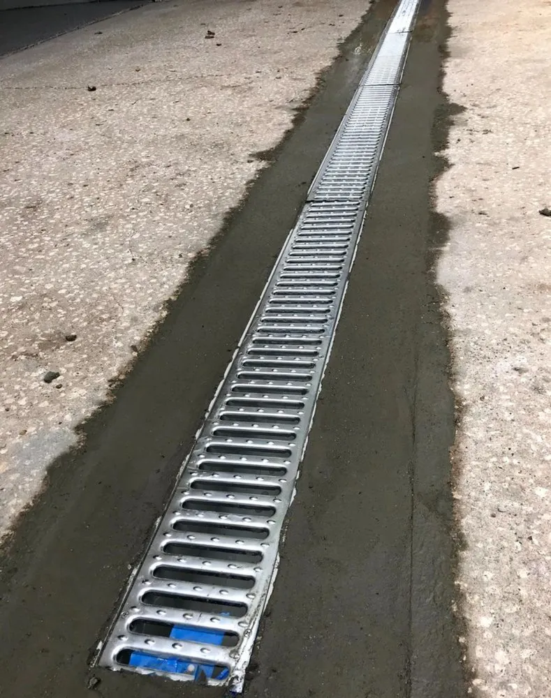 Reliable lawn mowing service with custom design across Dallas, TX - Prestige Turf & Drainage