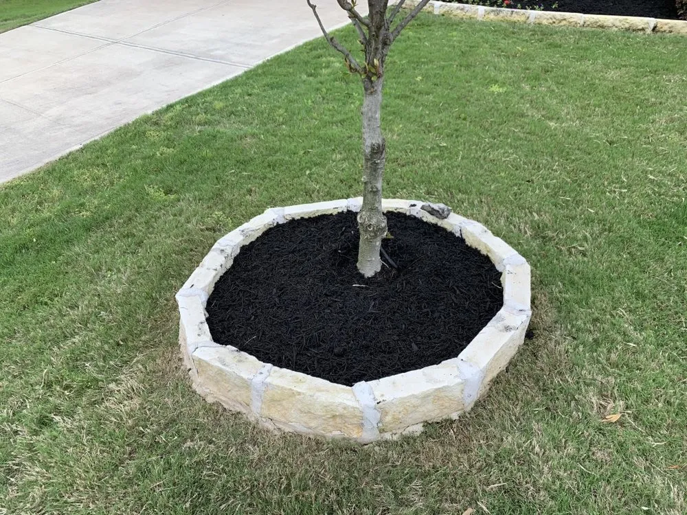 Custom garden landscaping in Round Rock, TX by Prestigious Lawns
