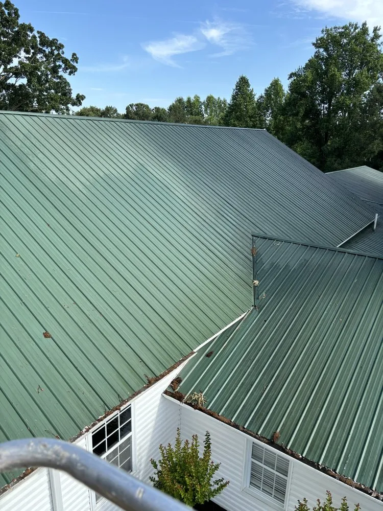 Professional lawn mowing service experts serving Boaz, AL - Prestigious Power Washing