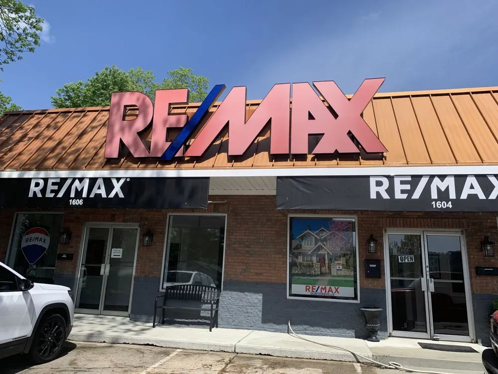 Local lawn care service in Boaz, AL by Prestigious Power Washing