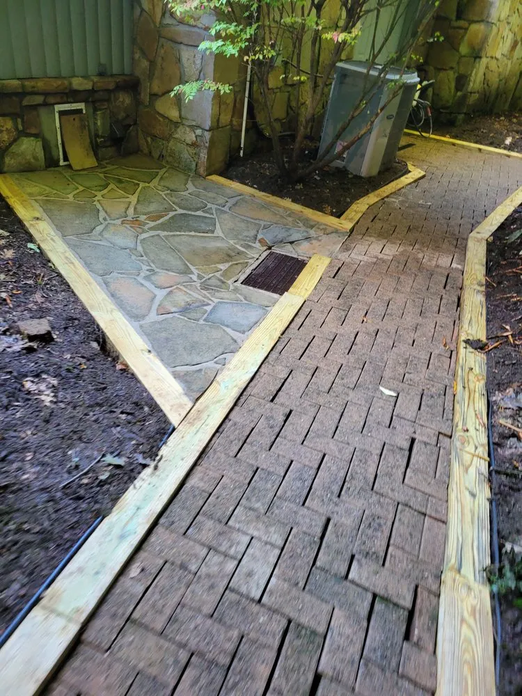 Expert lawn care service for residential properties across Oakland, MD - Prestine Landscaping