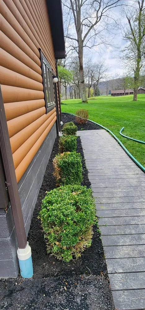 Expert yard maintenance in Kingwood, WV by Preston county Landscaping