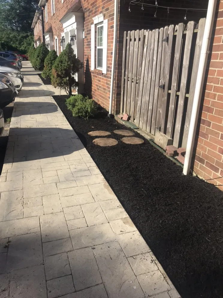 Trusted lawn mowing service in Columbus, OH by Preston Landscaping