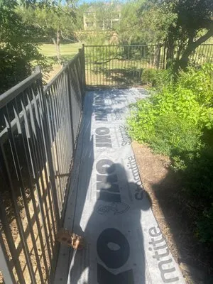 Pretty View Lawn Care & Landscaping Logo