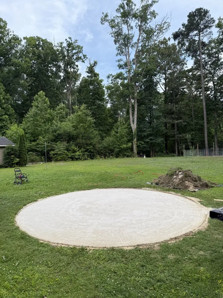 Top-rated yard cleanup service in Suffolk, VA by Prevatte Landscaping