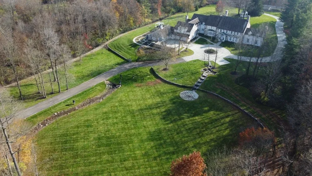 Trusted garden landscaping with custom design in Painesville, OH by Preza landscaping