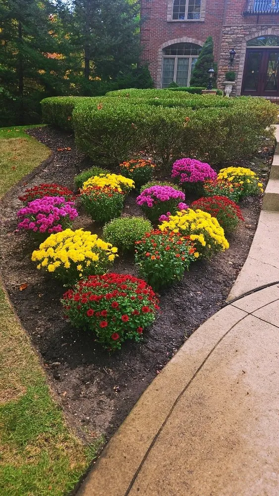 Local lawn mowing service in Painesville, OH by Preza landscaping