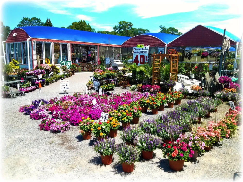 Top-rated garden landscaping for homes across Dix Hills, NY - Prianti Farms, Inc.