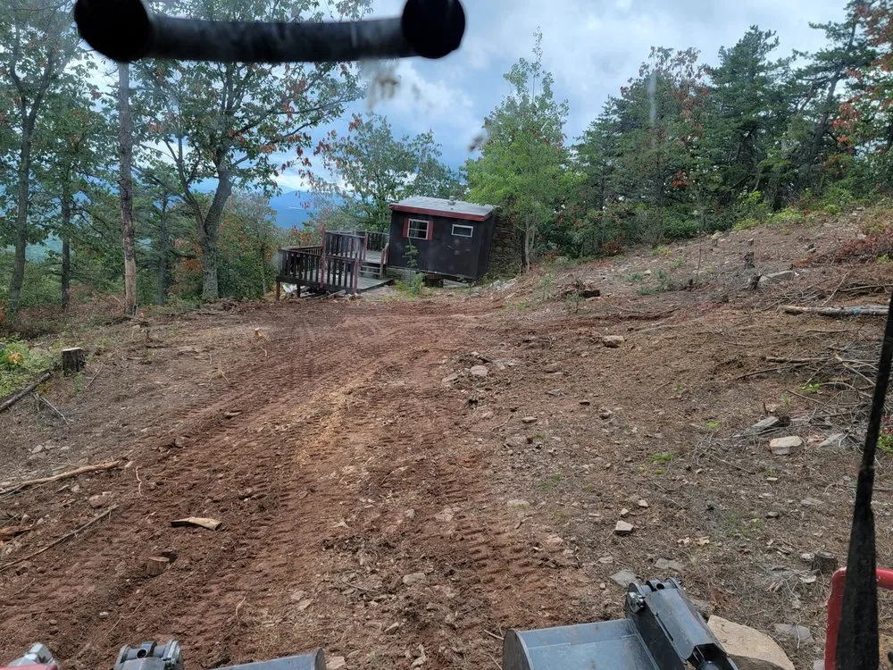 Expert outdoor landscaping experts serving Charlottesville, VA - Price Landscape Management