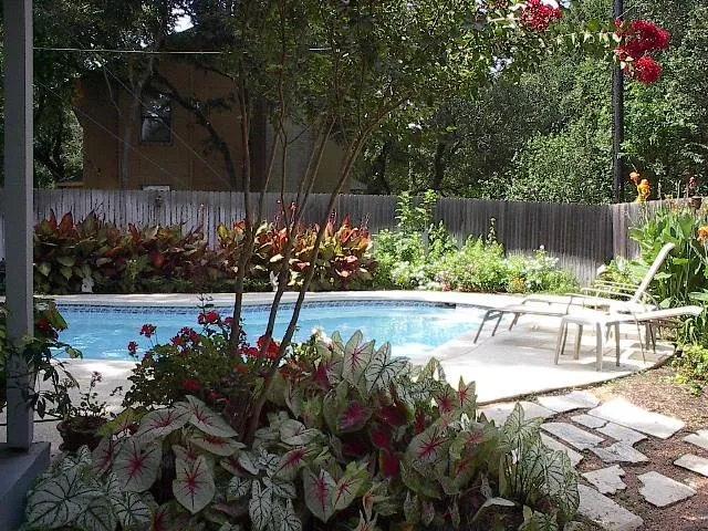 Professional landscaping services experts serving Round Rock, TX - Price Lawn & Landscape