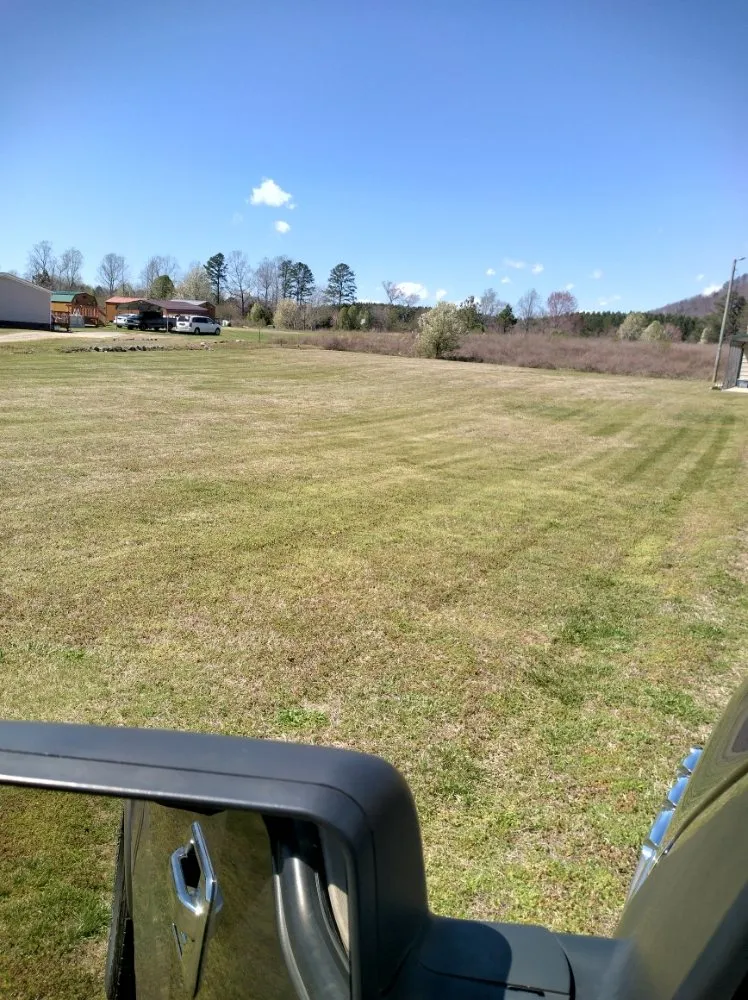 Custom lawn care service for beautiful yards across Lawndale, NC - Price lawncare