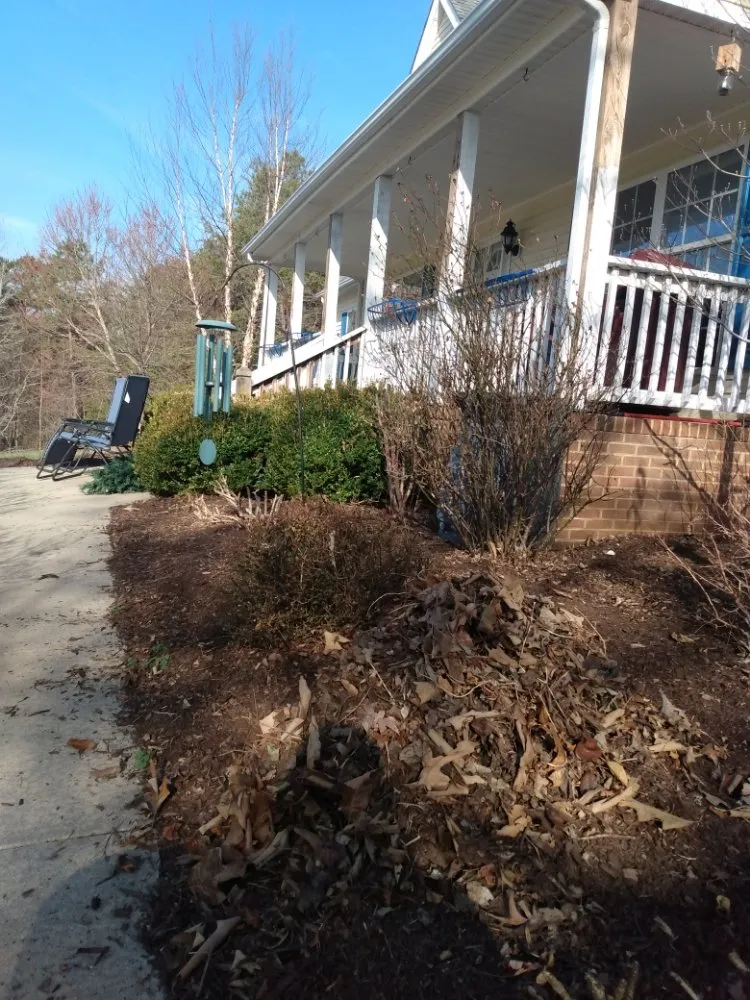 Reliable garden landscaping in Chase City, VA by Price's Lawncare Service