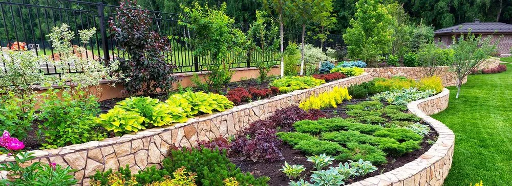 Expert garden landscaping experts serving Desert Hot Springs, CA - Pride Land Landscaping
