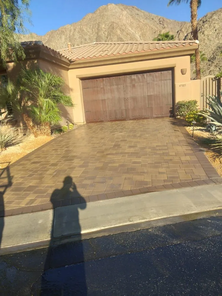 Top-rated garden landscaping in Desert Hot Springs, CA by Pride Land Landscaping