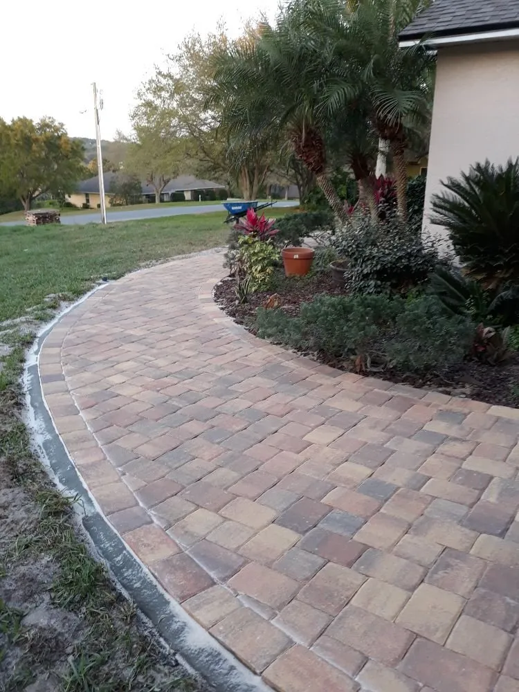 Professional yard maintenance near you in Aloma, FL by Pride Landscaping