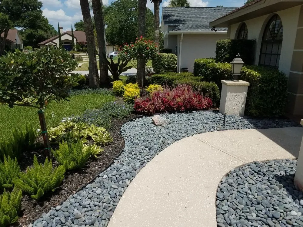 Professional lawn mowing service experts serving Aloma, FL - Pride Landscaping