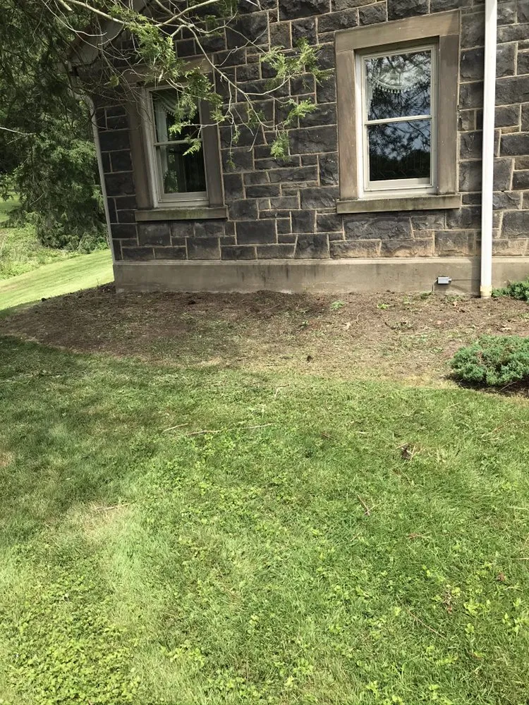 Custom lawn care service in Pittsburgh, PA - Pride Landscaping