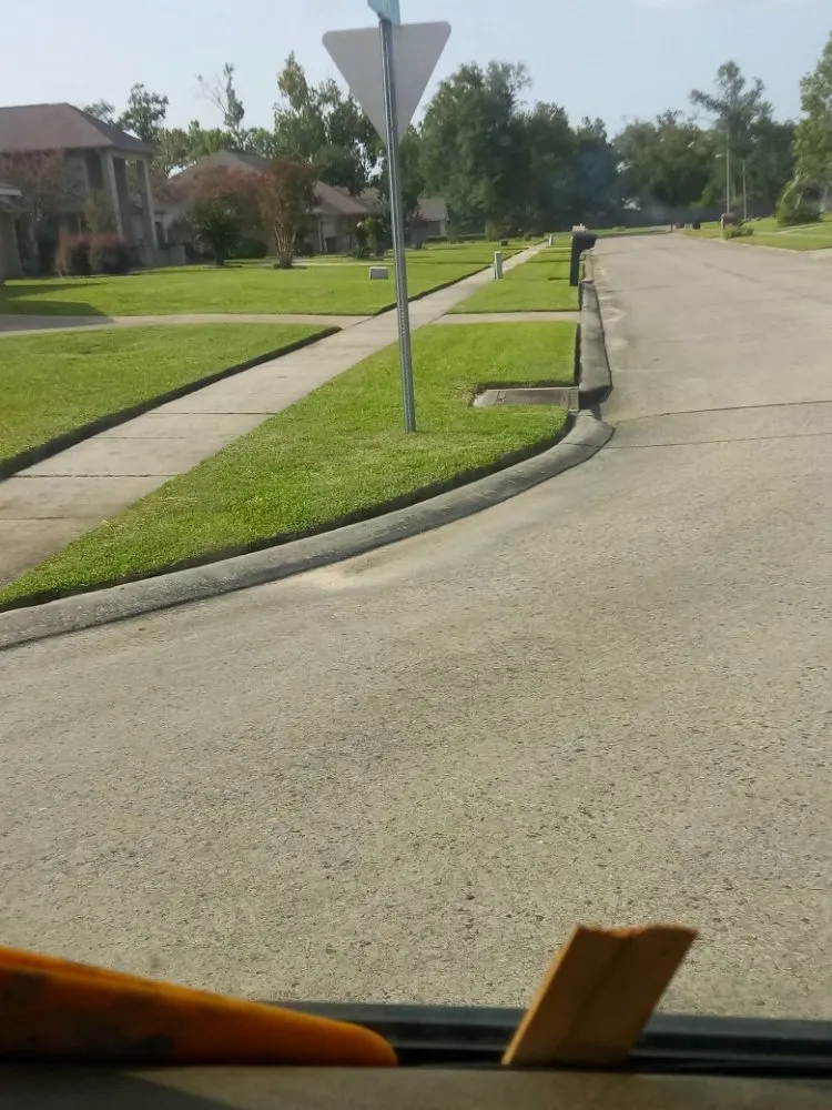 Top-rated landscaping services for outdoor upgrades in Lake Charles, LA by Pride Lawn Services