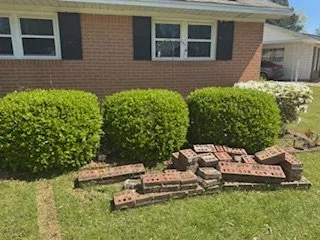 Local lawn care service in Jackson, TN by Pride of Tennessee Property Services