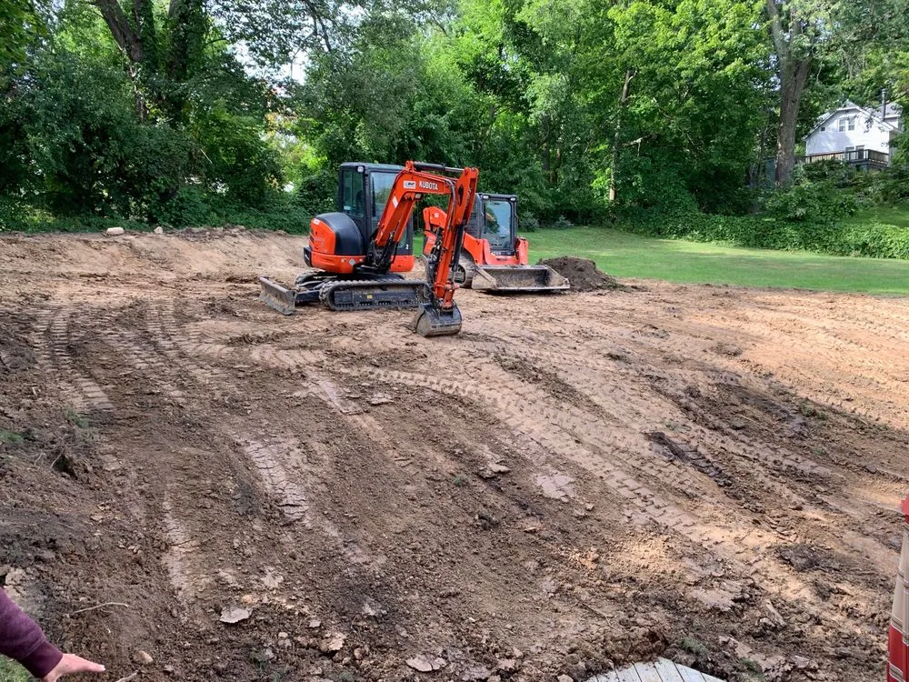 Reliable garden landscaping for year-round maintenance in Grand Rapids, MI by Pride Property Services