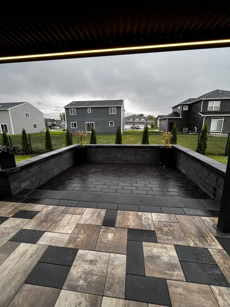 Top-rated lawn mowing service for residential properties across West Chicago, IL - Primal landscape