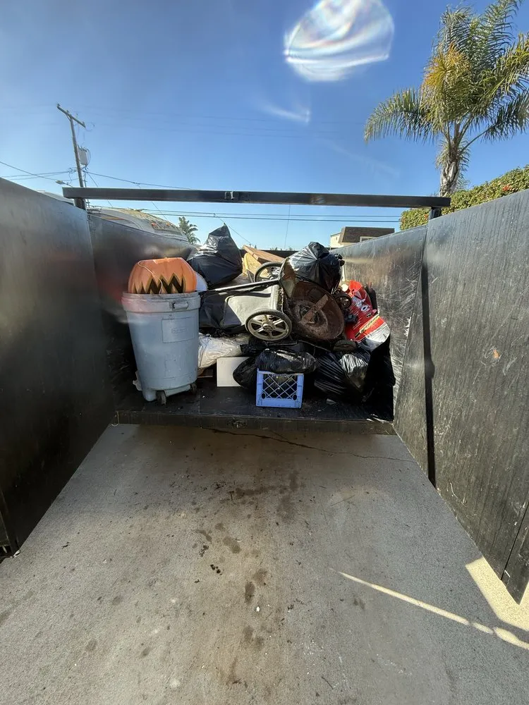 Expert yard maintenance with custom design in Encinitas, CA by Primary Landscapers