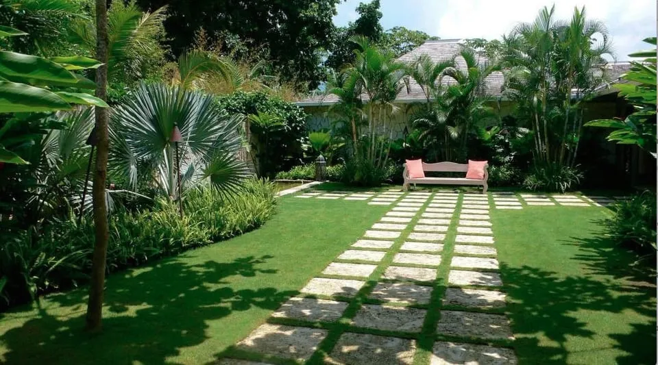 Trusted residential landscaping in Lake Hughes, CA - Primavera Gardens
