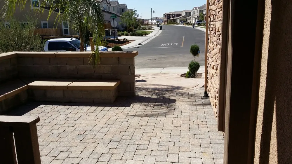 Top-rated lawn care service in Rocklin, CA by Primavera Landscape