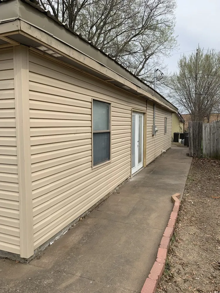 Custom residential landscaping for beautiful yards in Tulsa, OK by Prime Contracting