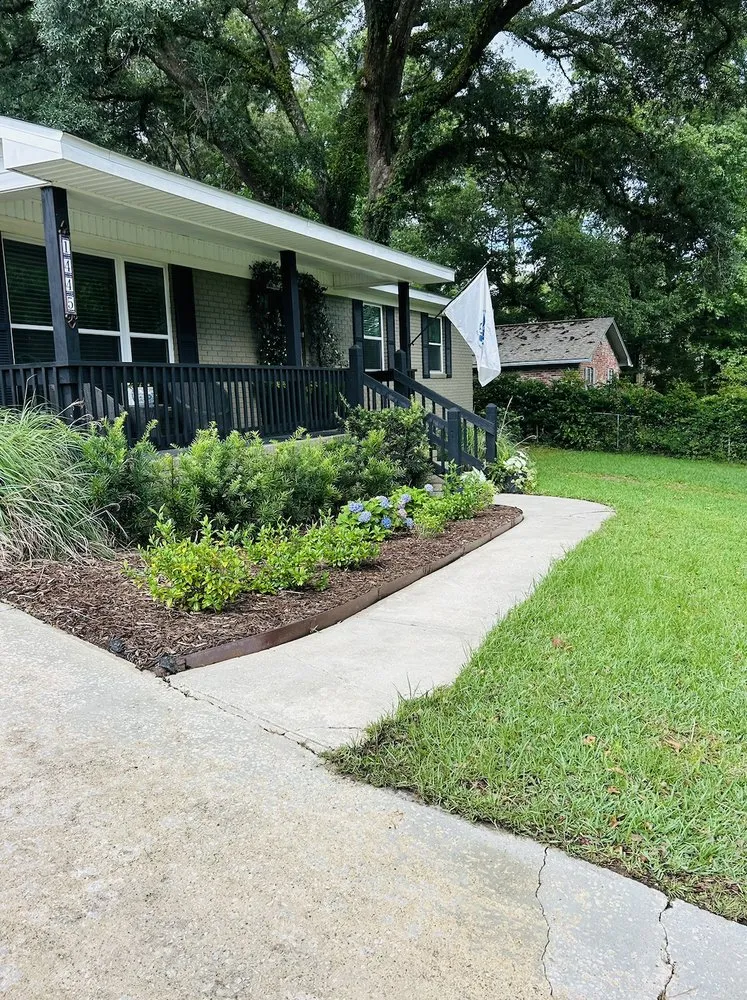 Expert landscape design in Crawfordville, FL - Prime Cut Landscapes