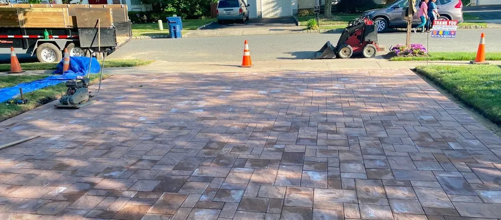 Professional landscape design for beautiful yards in Edison, NJ by Prime Cut Landscaping