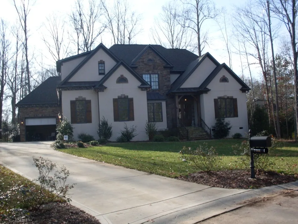 Custom landscape design in Glen Allen, VA by Prime Cuts RVA