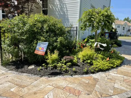 Prime Cutz Landscaping Logo