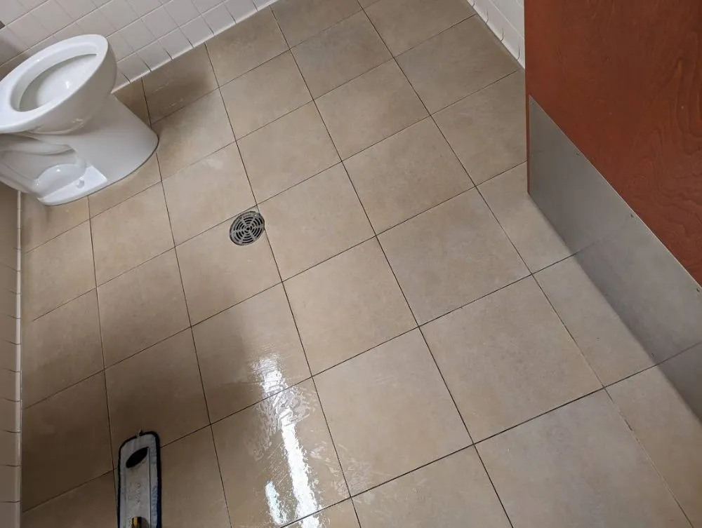 Professional lawn care service for beautiful yards in Kennewick, WA by Prime Lawn & Home