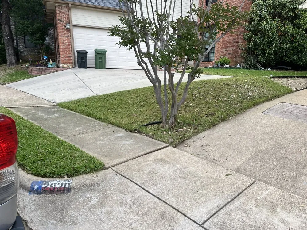 Reliable lawn mowing service experts serving Bedford, TX - Prime Lawncare