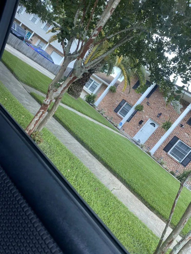 Custom outdoor landscaping experts serving LaPlace, LA - Prime LawnKare