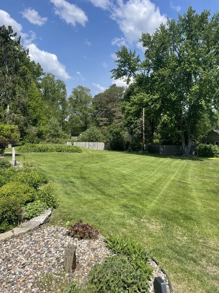 Reliable lawn care service in Minnetonka, MN by Prime Time Lawn Care