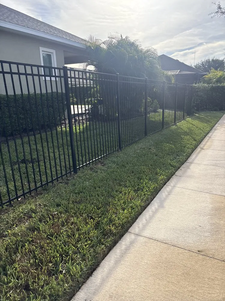Local lawn mowing service experts serving Wimauma, FL - PrimeProperty Works
