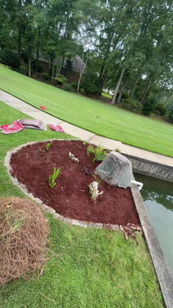 Custom lawn mowing service experts serving Alexander City, AL - Primescape Industries