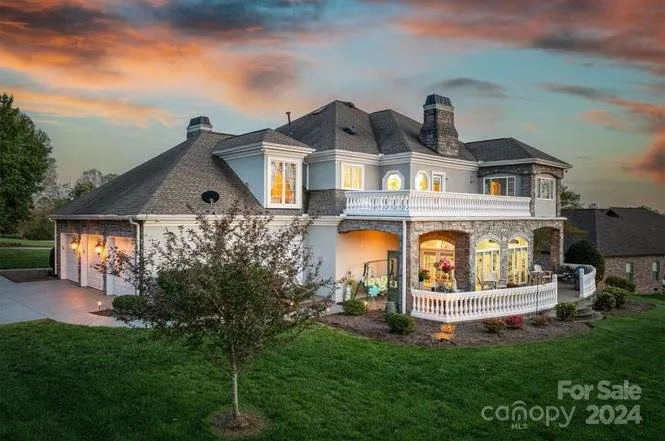 Affordable landscape design for year-round maintenance across Hickory, NC - Primetime Landscaping