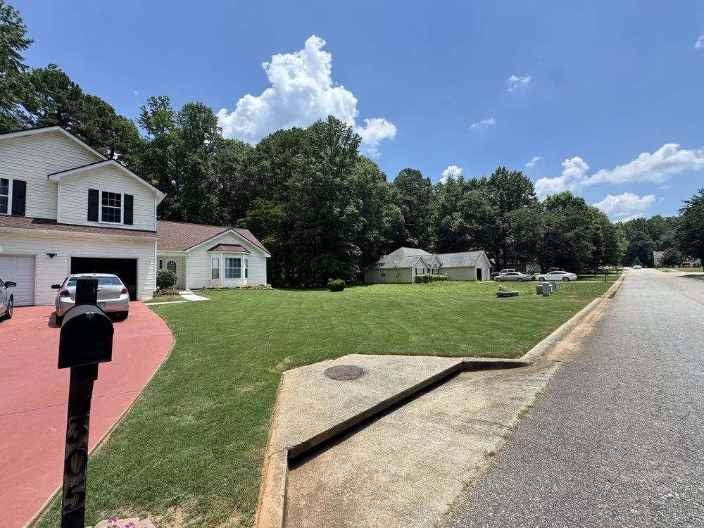 Affordable yard cleanup service in Jefferson, GA by PrimeTrimScapes Landscaping